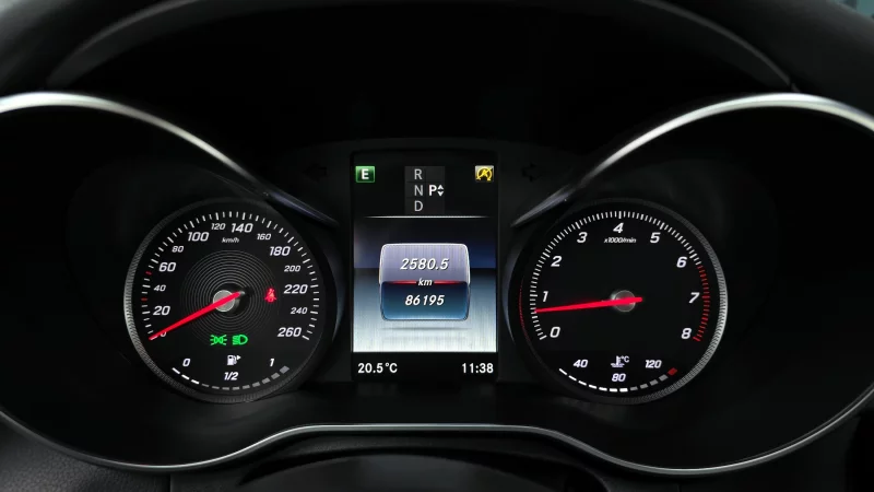 Mercedes-Benz C-Class
