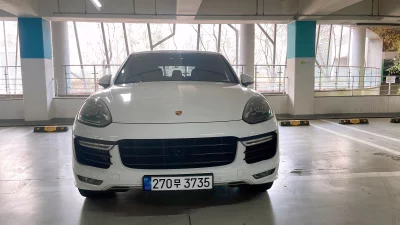 Porsche CAYENNE
