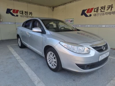 Renault SM3