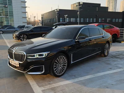 BMW 7-Series