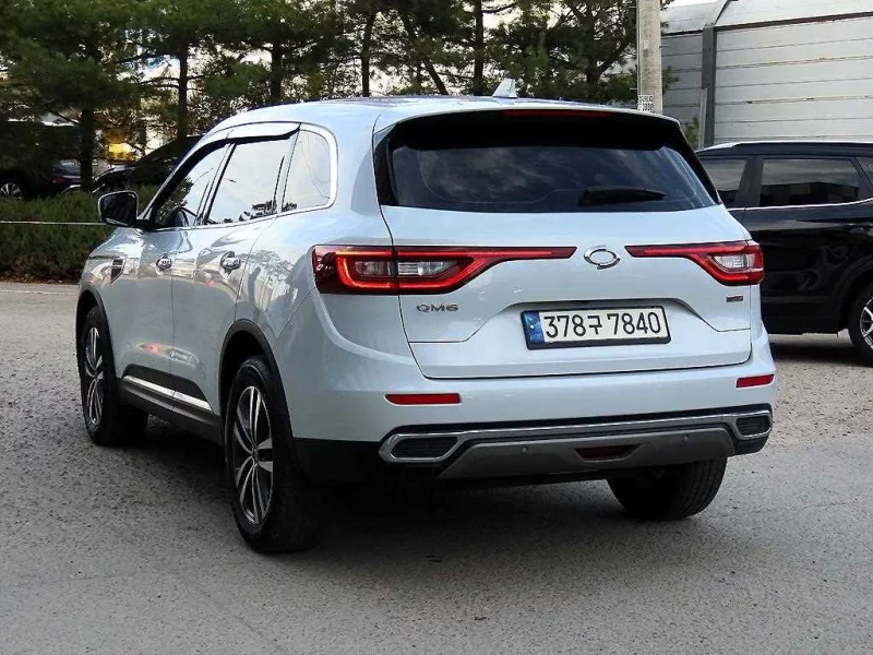 Renault QM6