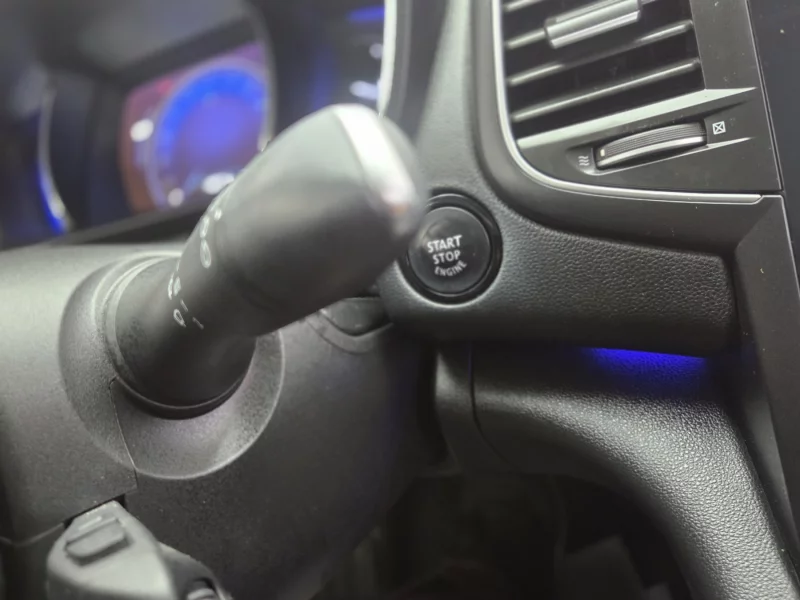 Renault SM6