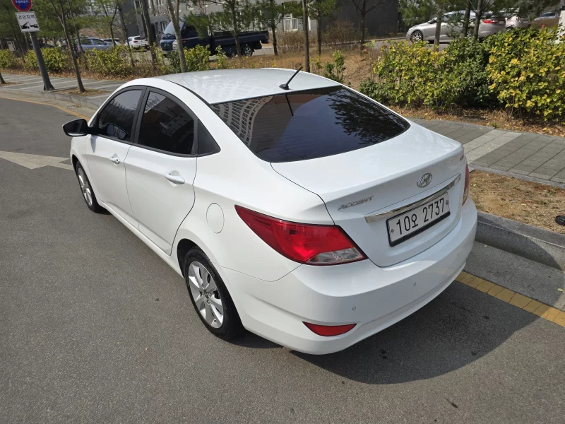 Hyundai Accent