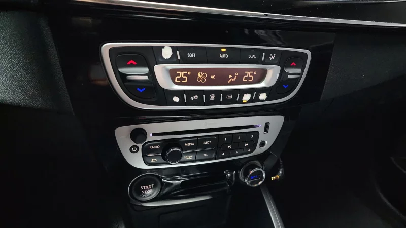 Renault SM3