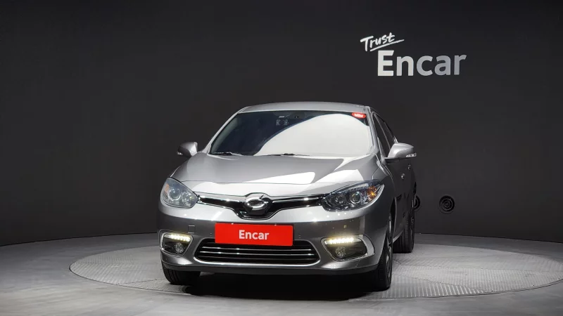 Renault SM3