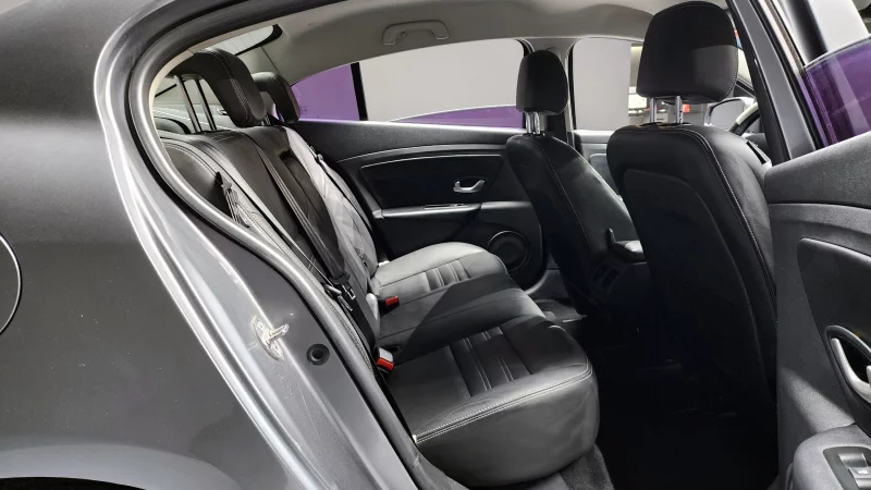 Renault SM3
