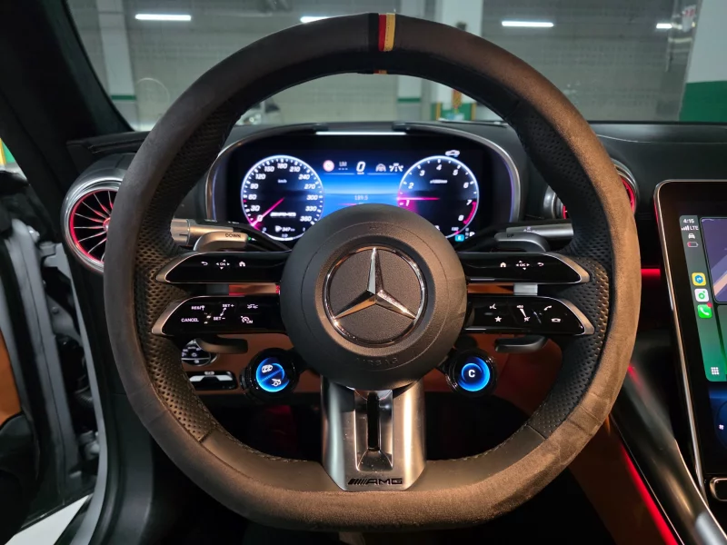 Mercedes-Benz SL-Class