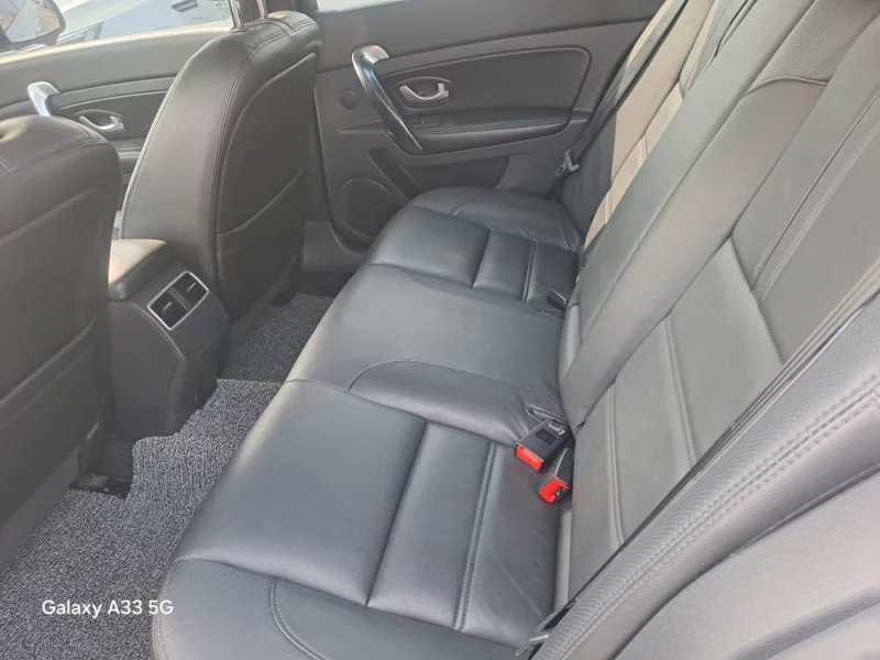 Renault SM5