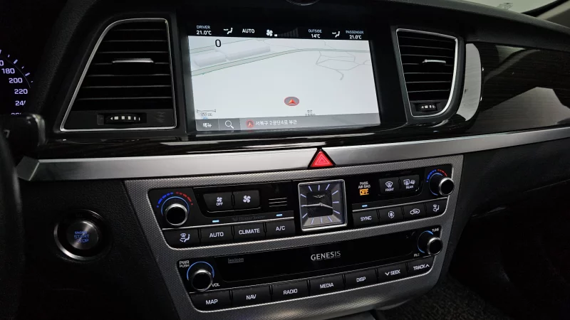 Genesis G80