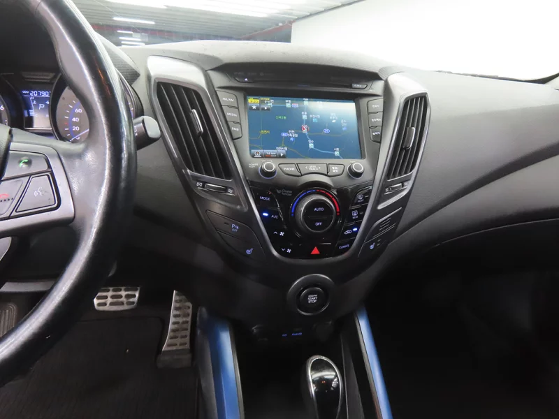 Hyundai Veloster
