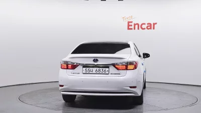 Lexus ES300h