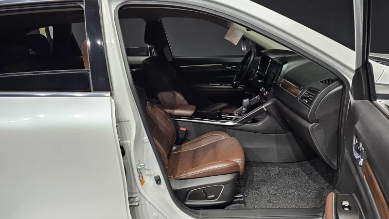 Renault QM6