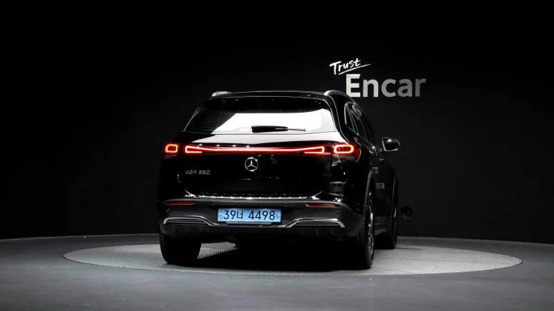 Mercedes-Benz EQA