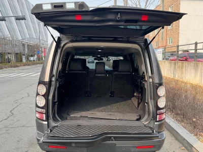 Land Rover DISCOVERY