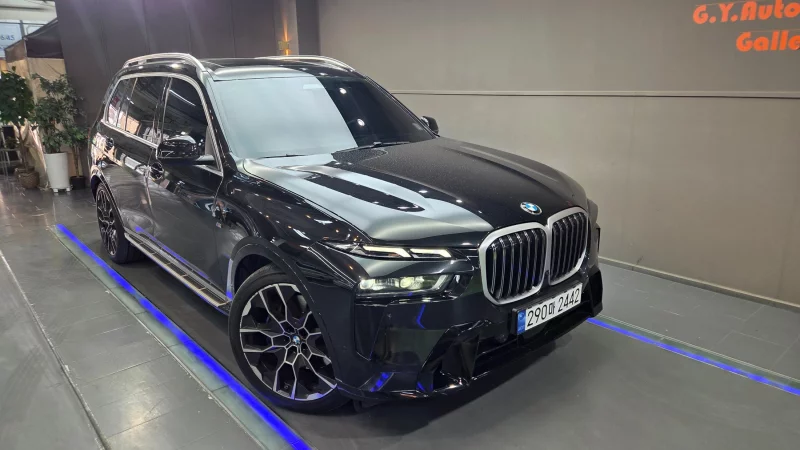 BMW X7