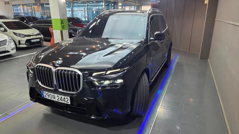 BMW X7