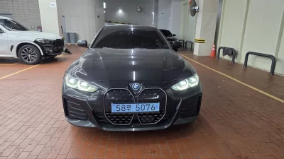 BMW i4
