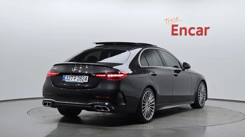 Mercedes-Benz C-Class