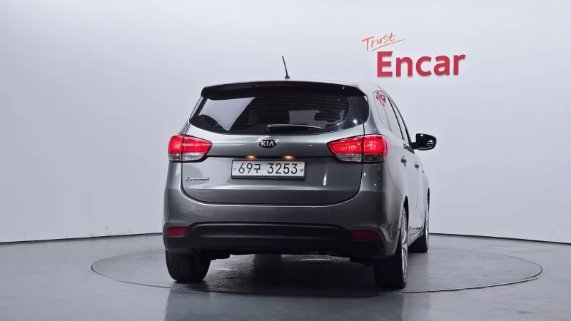 Kia Carens
