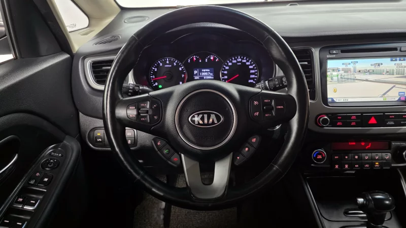 Kia Carens
