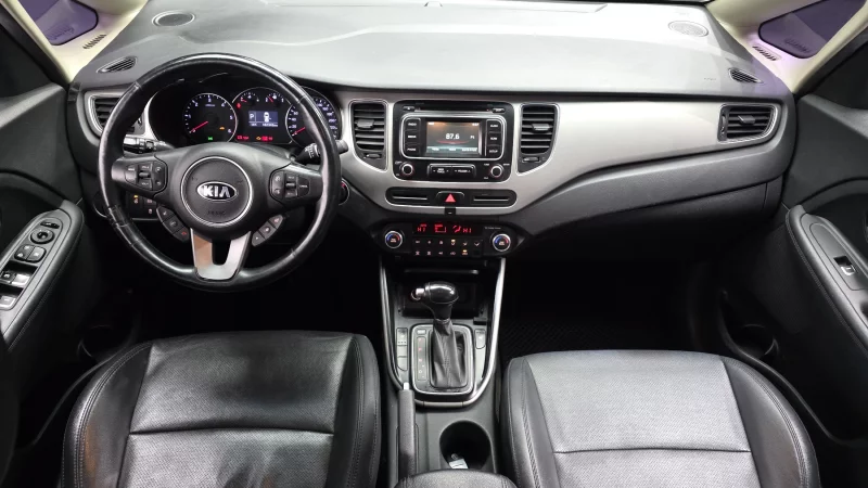 Kia Carens