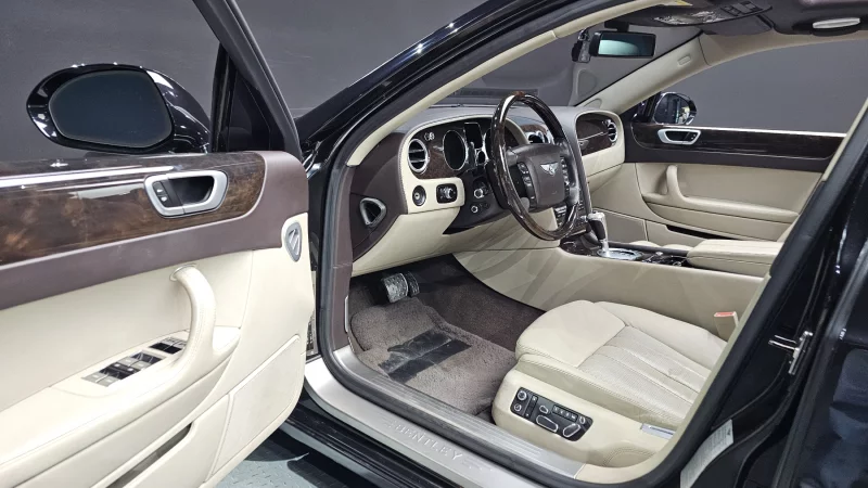Bentley Flying Spur