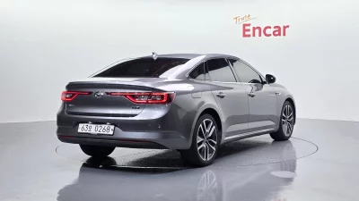 Renault SM6