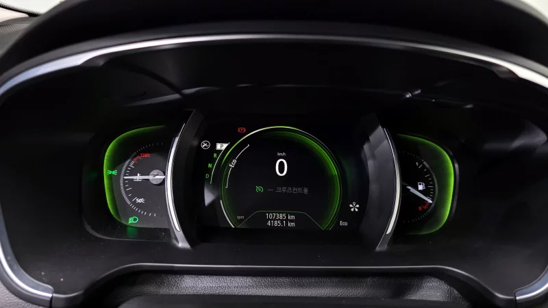 Renault Samsung SM6