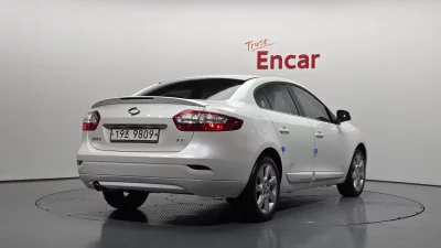 Renault SM3