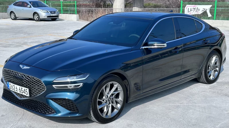 Genesis G70