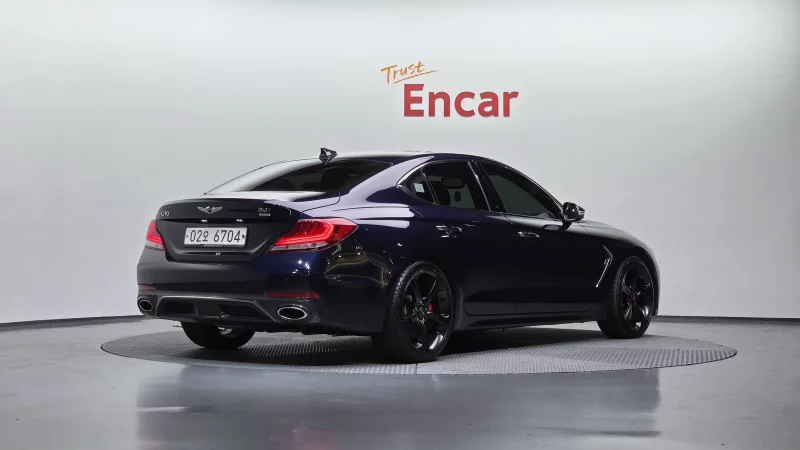 Genesis G70