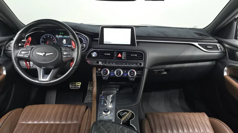 Genesis G70