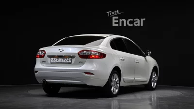 Renault SM3