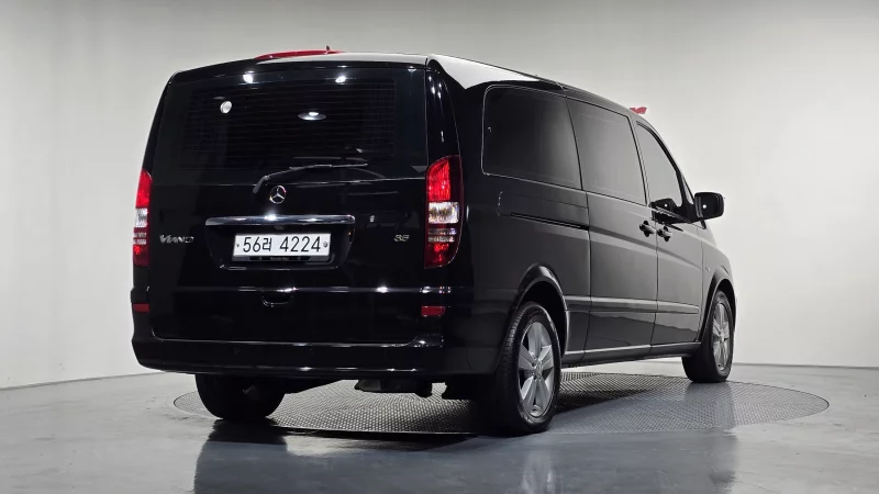 Mercedes-Benz V-Class