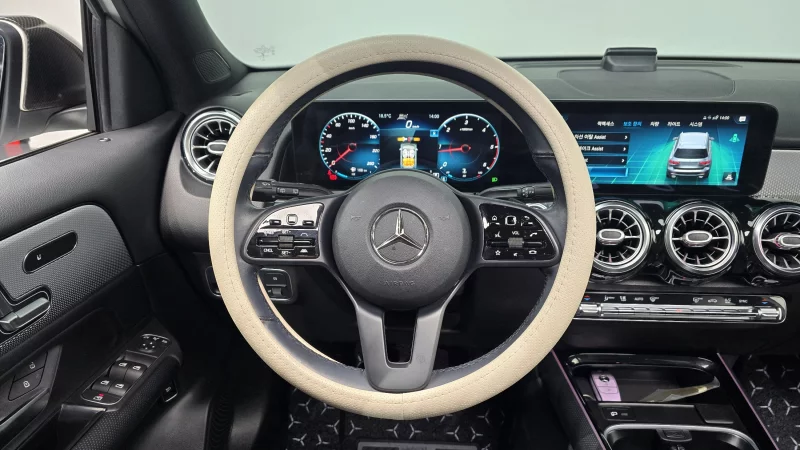 Mercedes-Benz GLB-Class