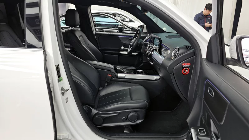 Mercedes-Benz GLB-Class