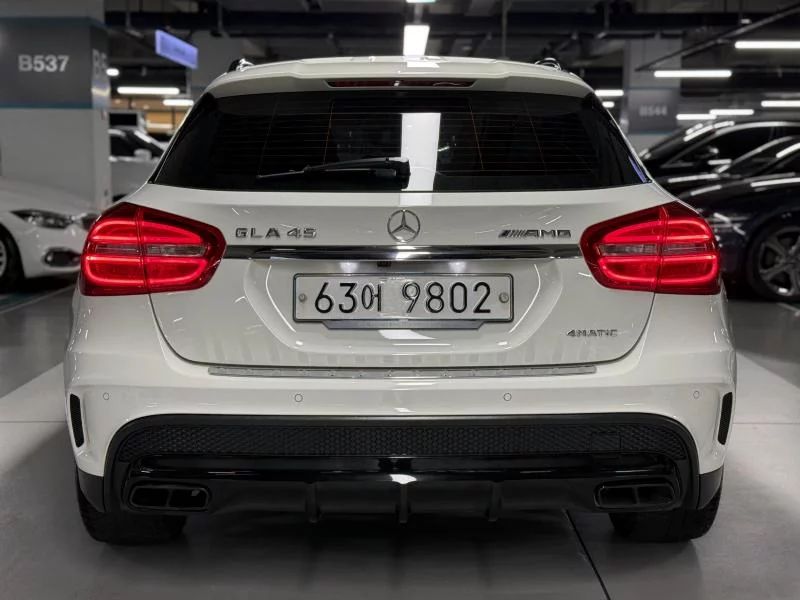 Mercedes-Benz GLA-Class