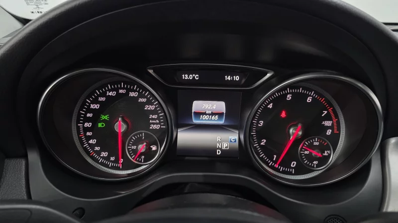 Mercedes-Benz GLA-Class