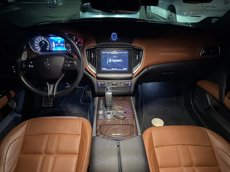 Maserati Ghibli