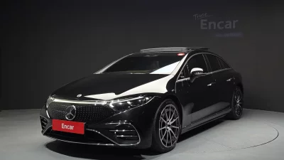 Mercedes-Benz EQS