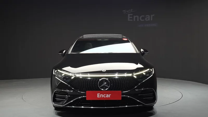 Mercedes-Benz EQS