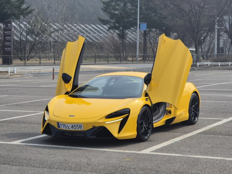 Mclaren Artura