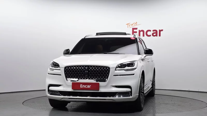 Lincoln Aviator