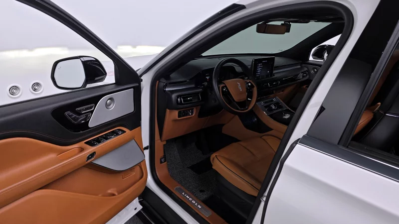 Lincoln Aviator