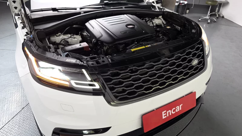 Land Rover RANGE ROVER VELAR