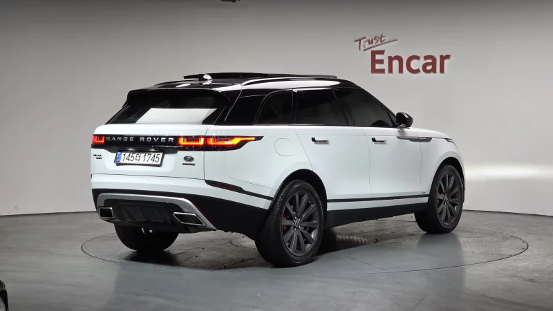 Land Rover RANGE ROVER VELAR
