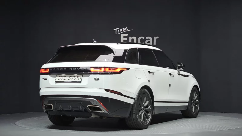 Land Rover RANGE ROVER VELAR