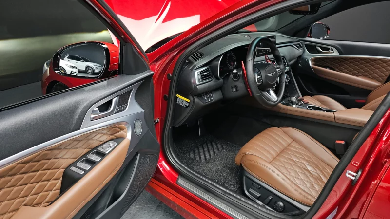 Genesis G70