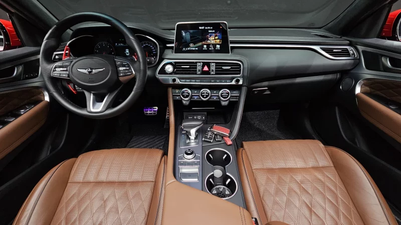 Genesis G70