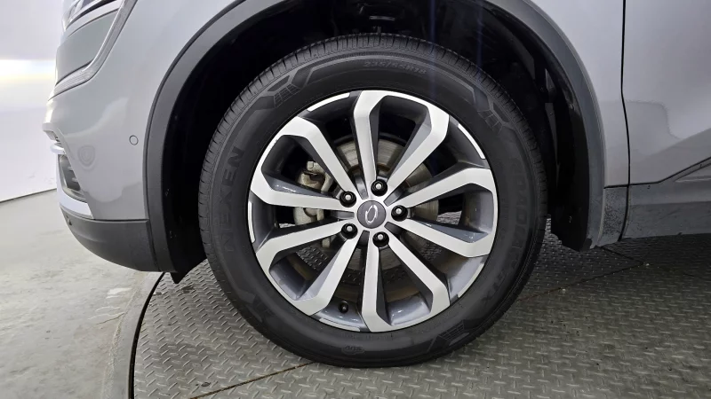 Renault QM6